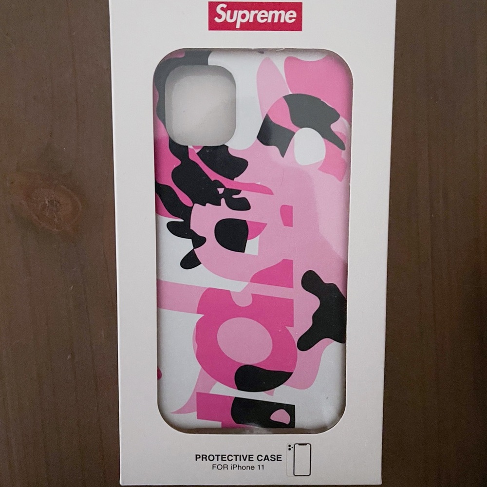 Supreme IPhone 11 phone case